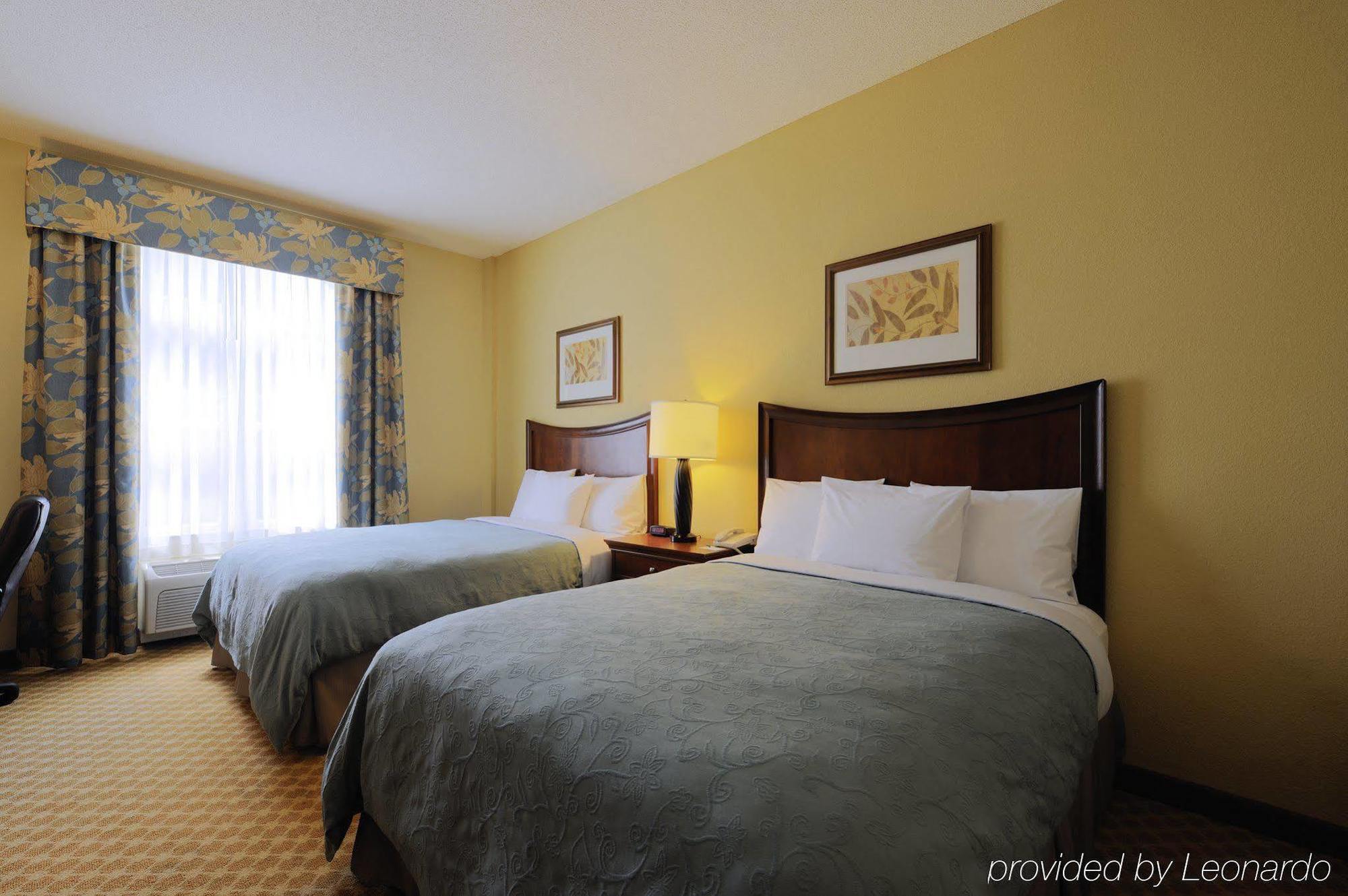 Spark By Hilton Orangeburg Phòng bức ảnh